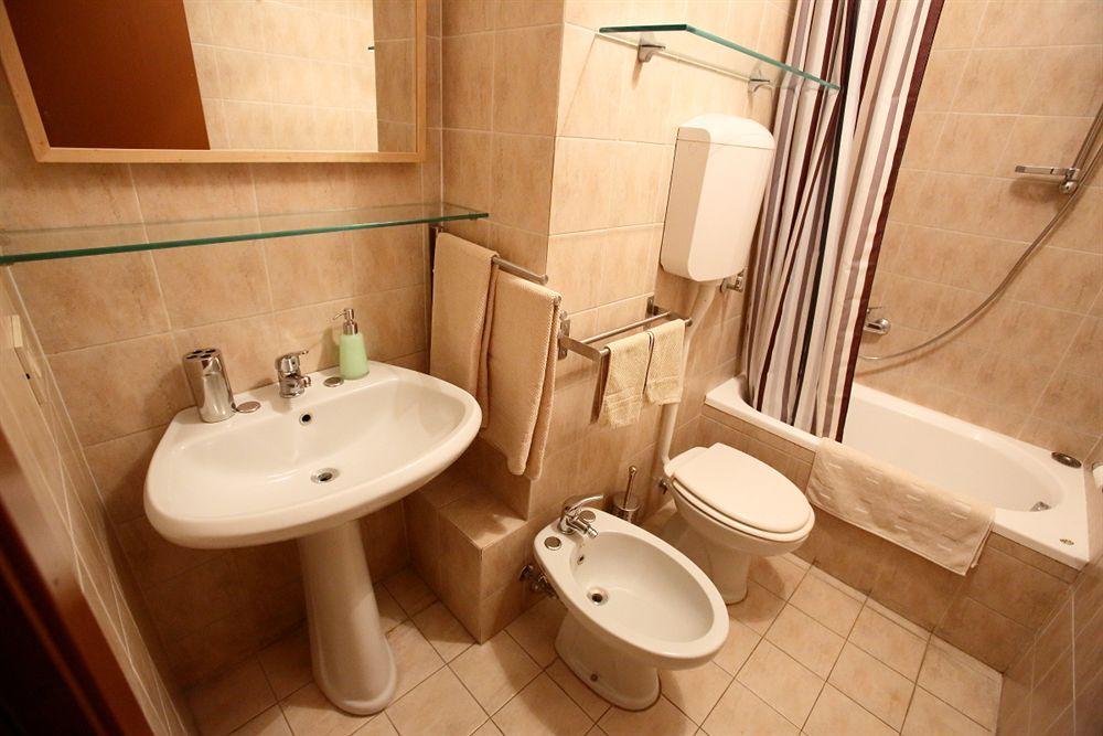 Fiera Cenisio Aparthotel Milan
