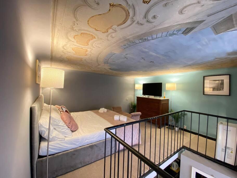 Apartment Duomo A 10 Minuti A Piedi + Parking Davanti Casa
