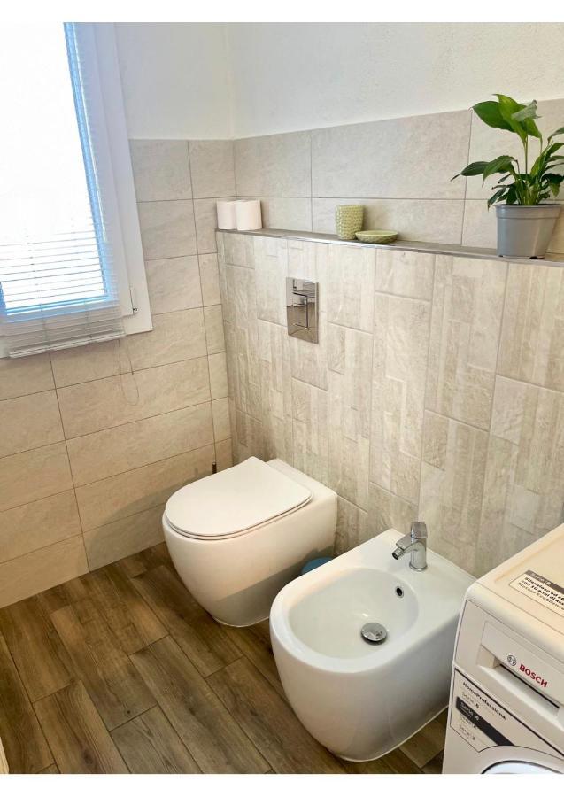Apartment Space And Comfort In - #free Private Parking#