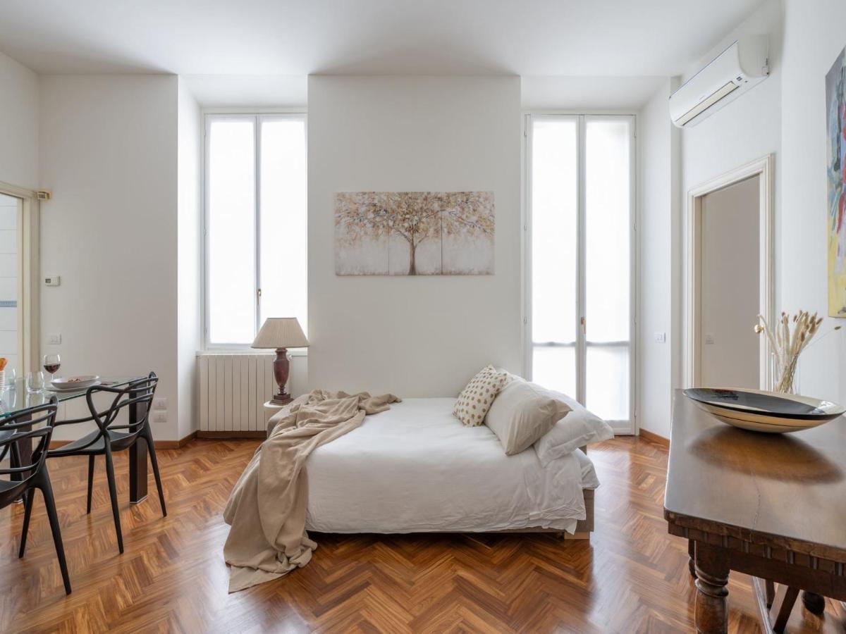 The Rent - Gorgeous Two-bedroom In Porta Nuova District * Milão