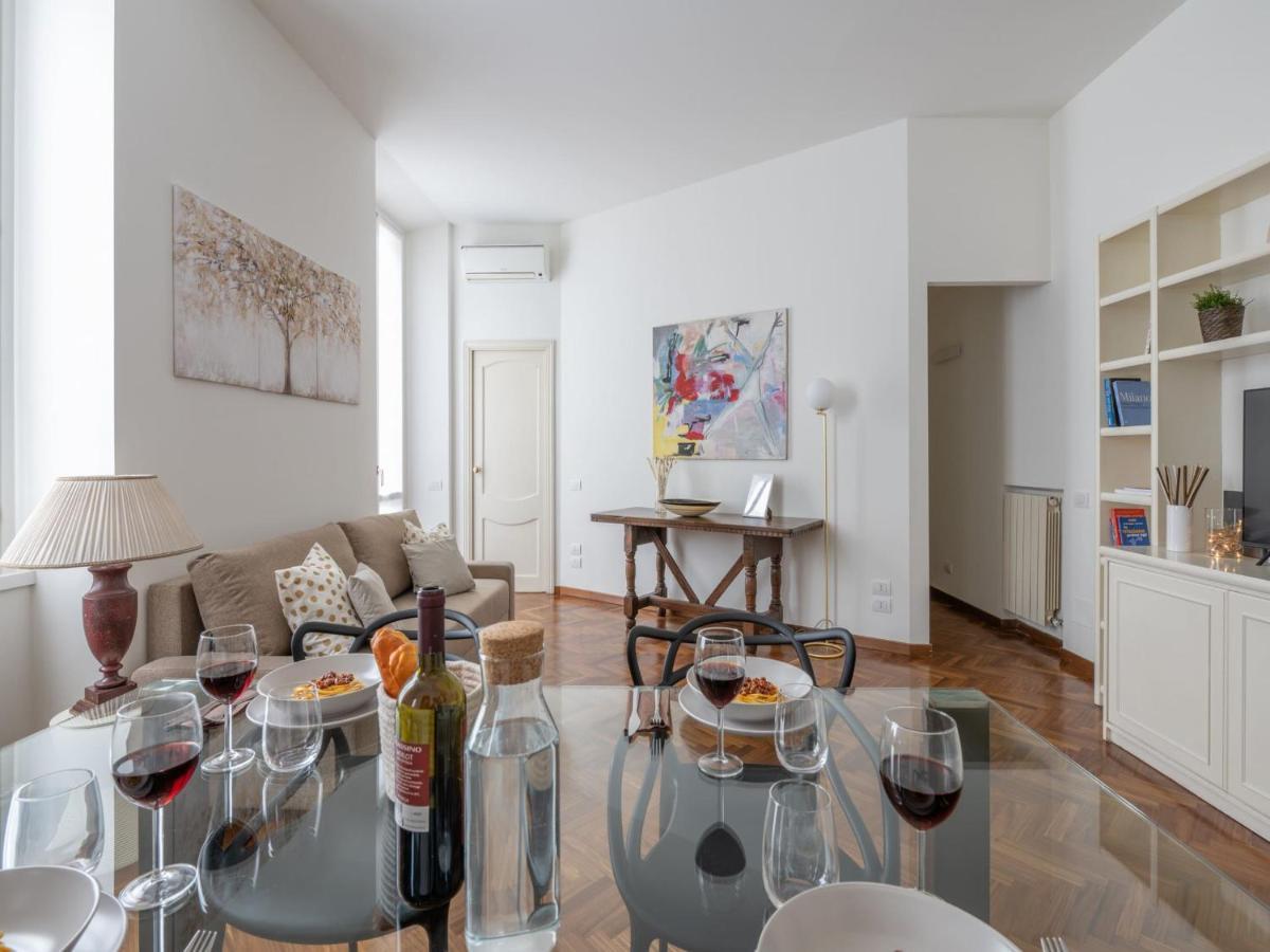 The Rent - Gorgeous Two-bedroom In Porta Nuova District Apartamento Milão
