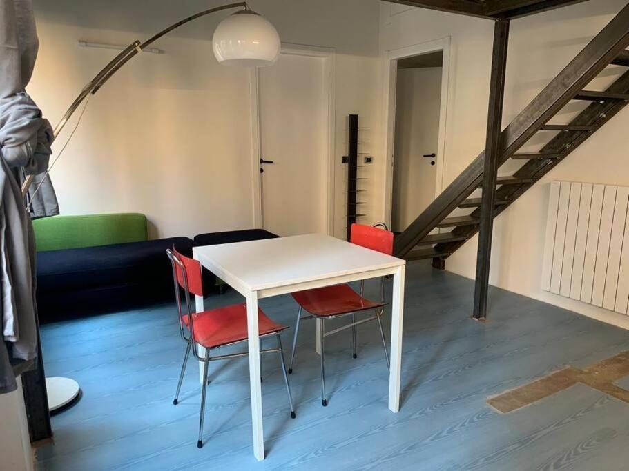 Appartamento Ven79 Loreto - Duomo - Near To The Central Station - *