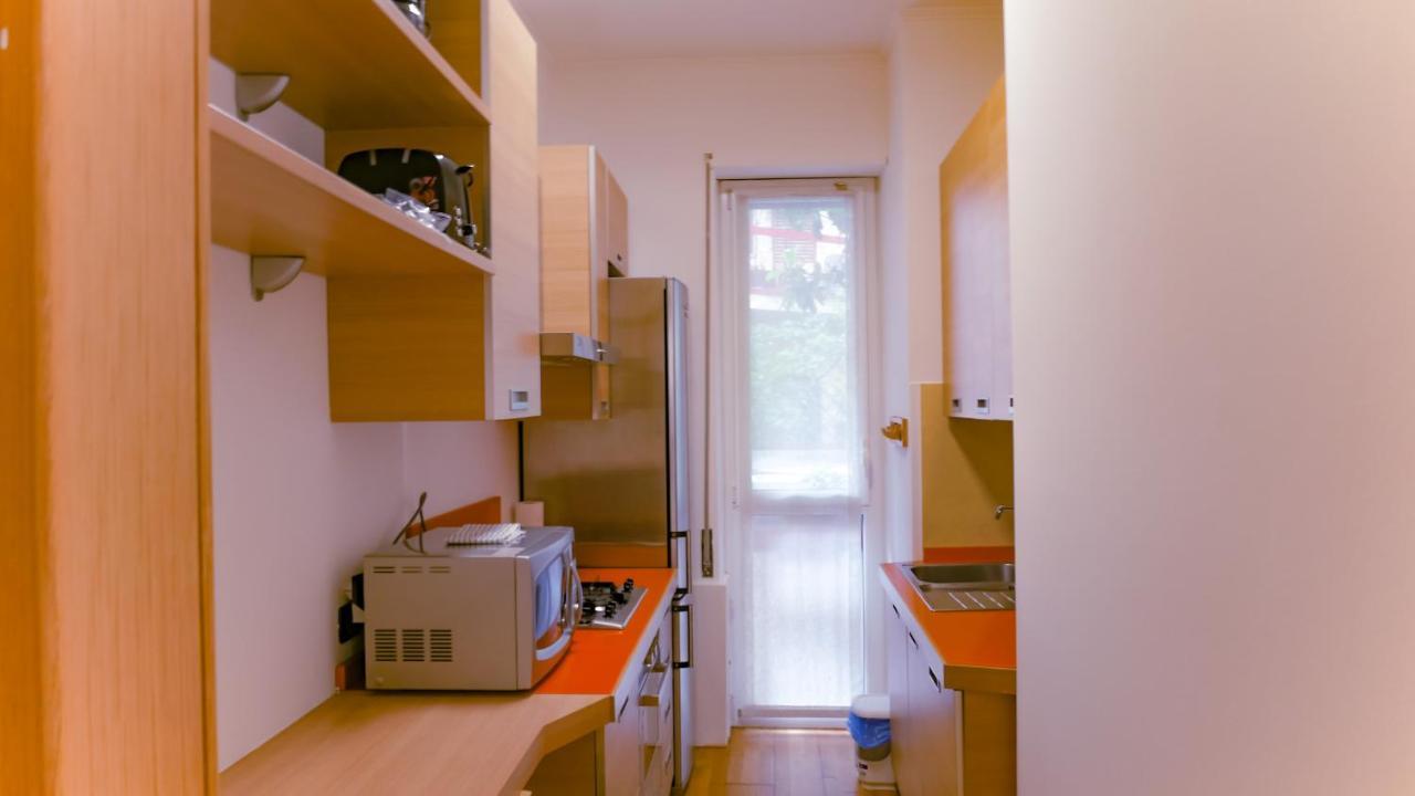 Domusmi Emanuele Filiberto-4 Apartment Milan