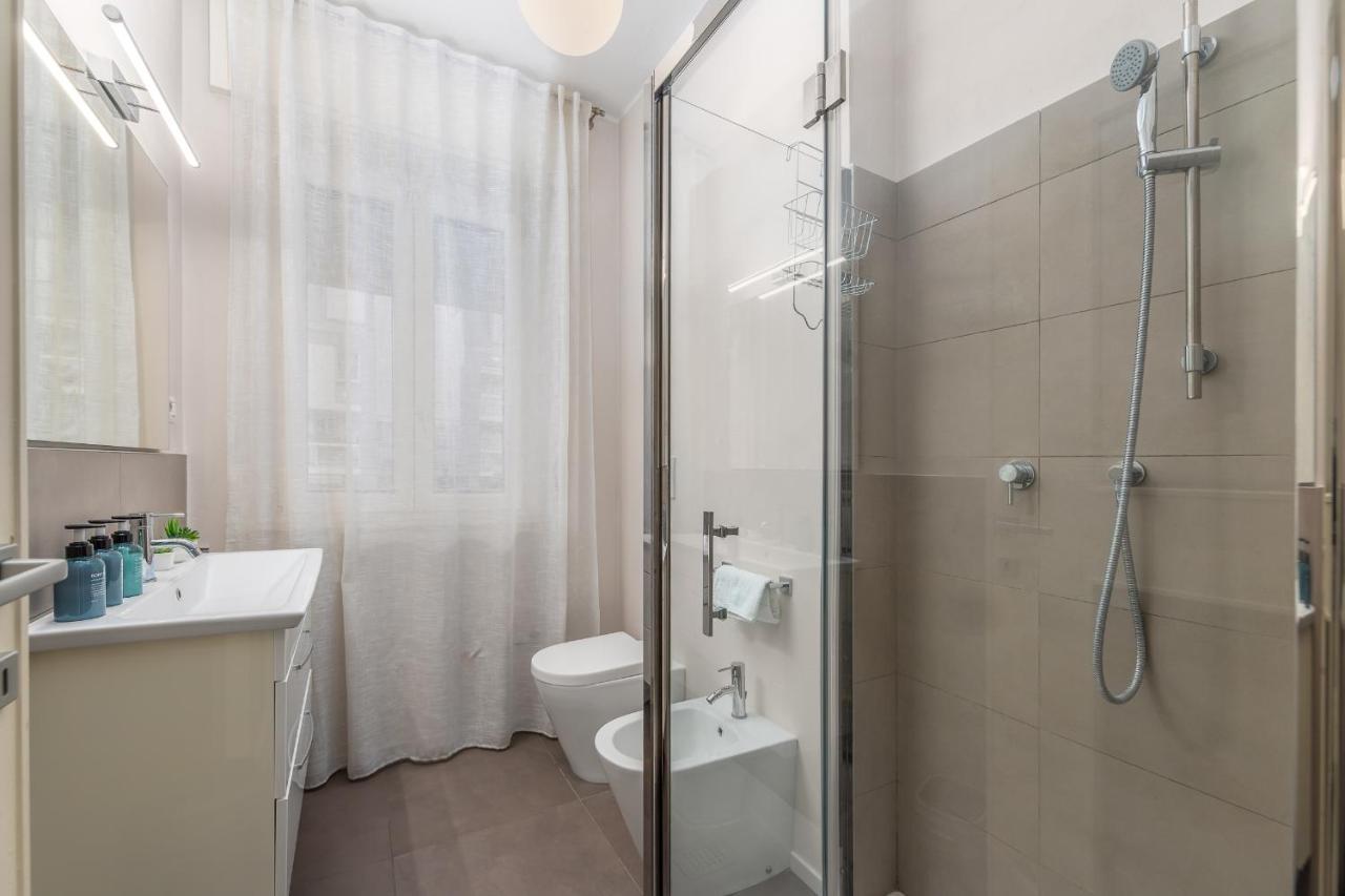 Niguarda-zara Xxl Home,two Balconies,wifi,family * Milan