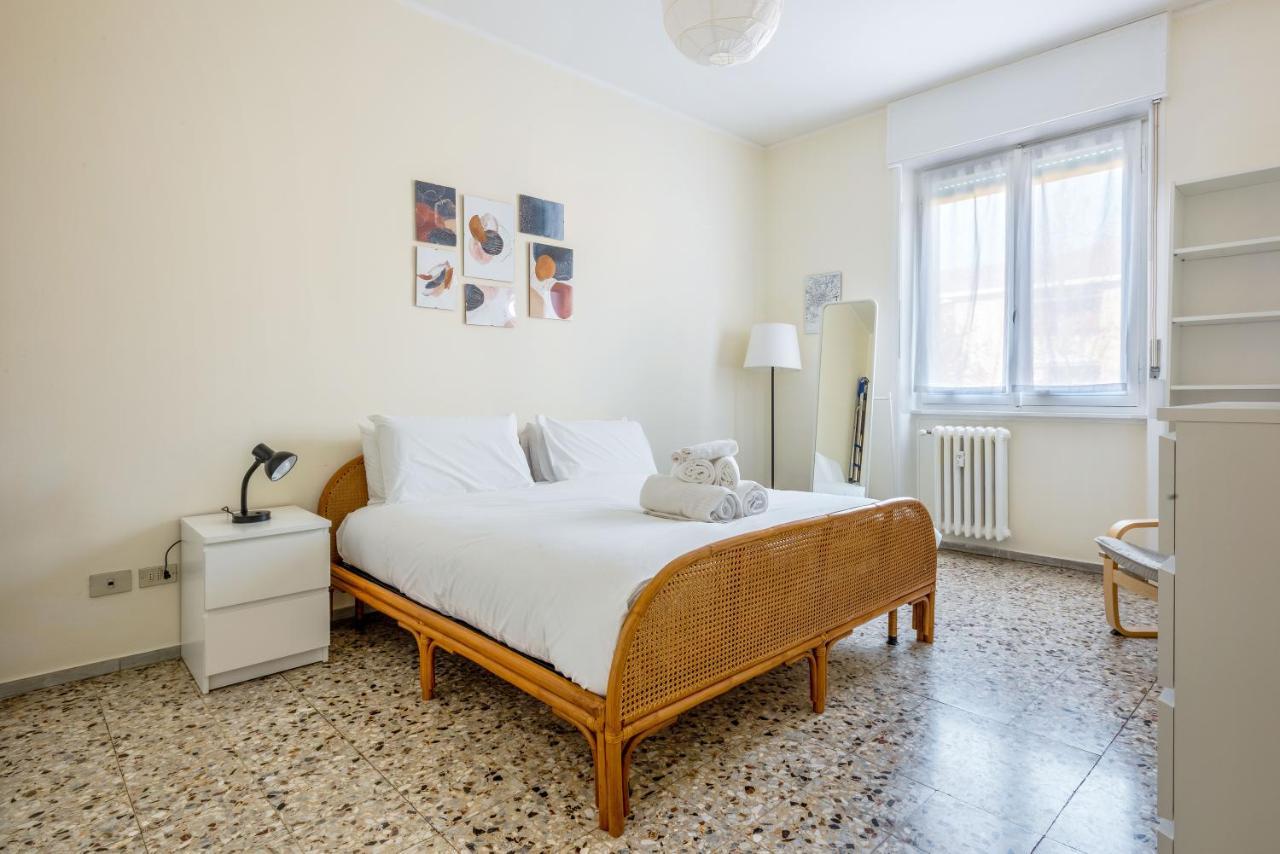 Luvi - Lorenteggio Apartamento *