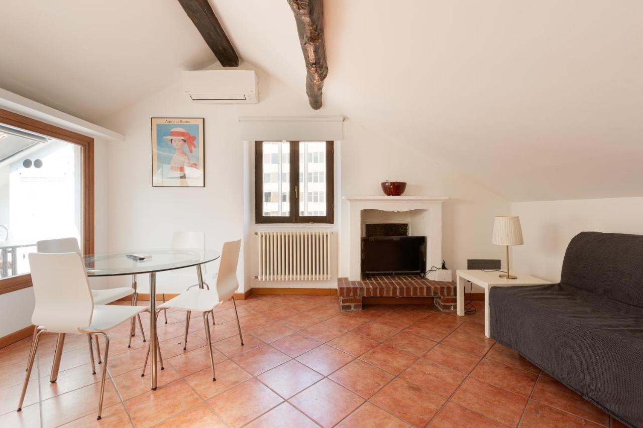 Corso Balcony Appartamento