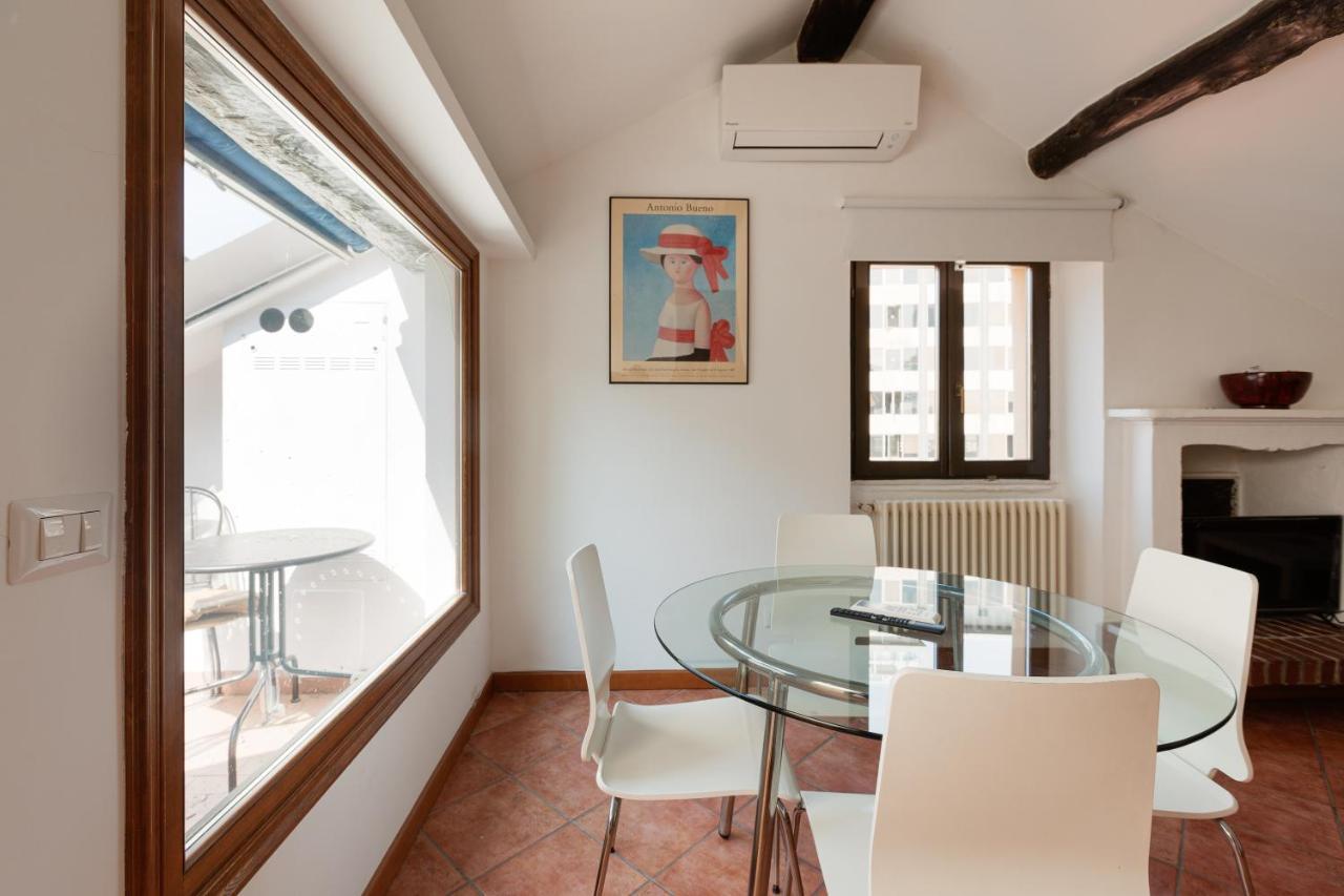 Corso Balcony Appartamento *