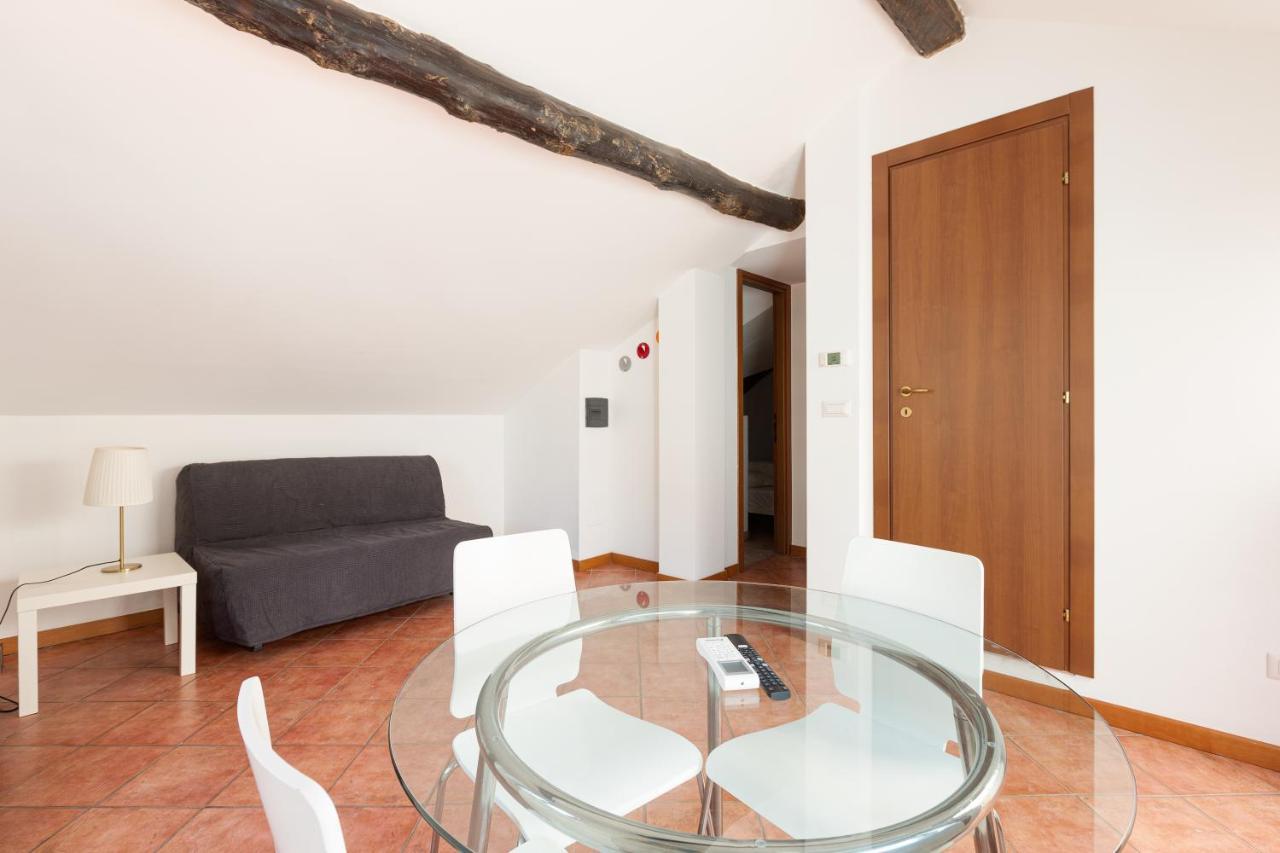 Corso Balcony Appartamento