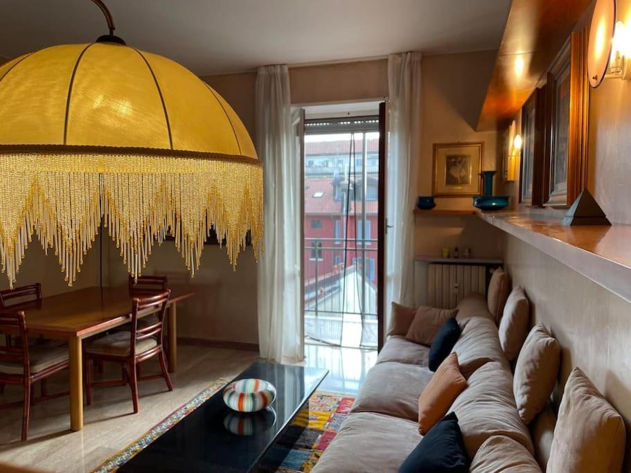 Navigli Hideaway - 5 Minutes From Metro Apartamento