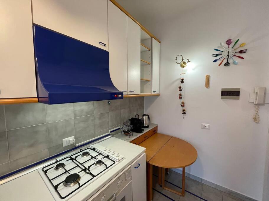 Navigli Hideaway - 5 Minutes From Metro Milão