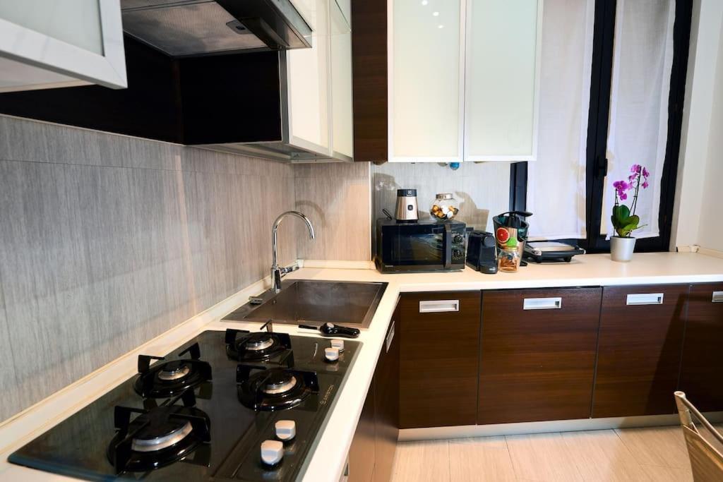 - Duomo Apartment *