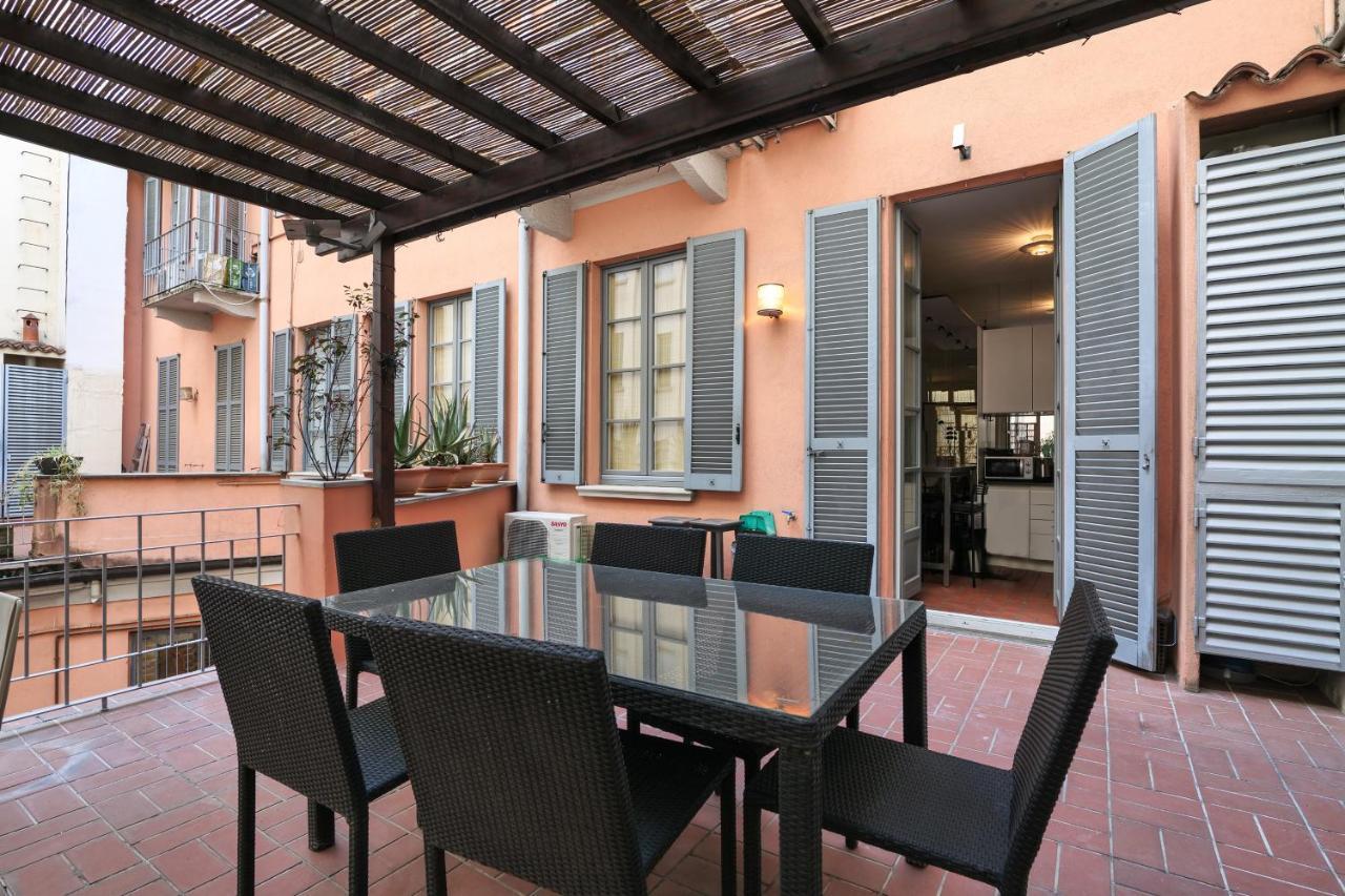 Elegant Terrace Apartment Milan