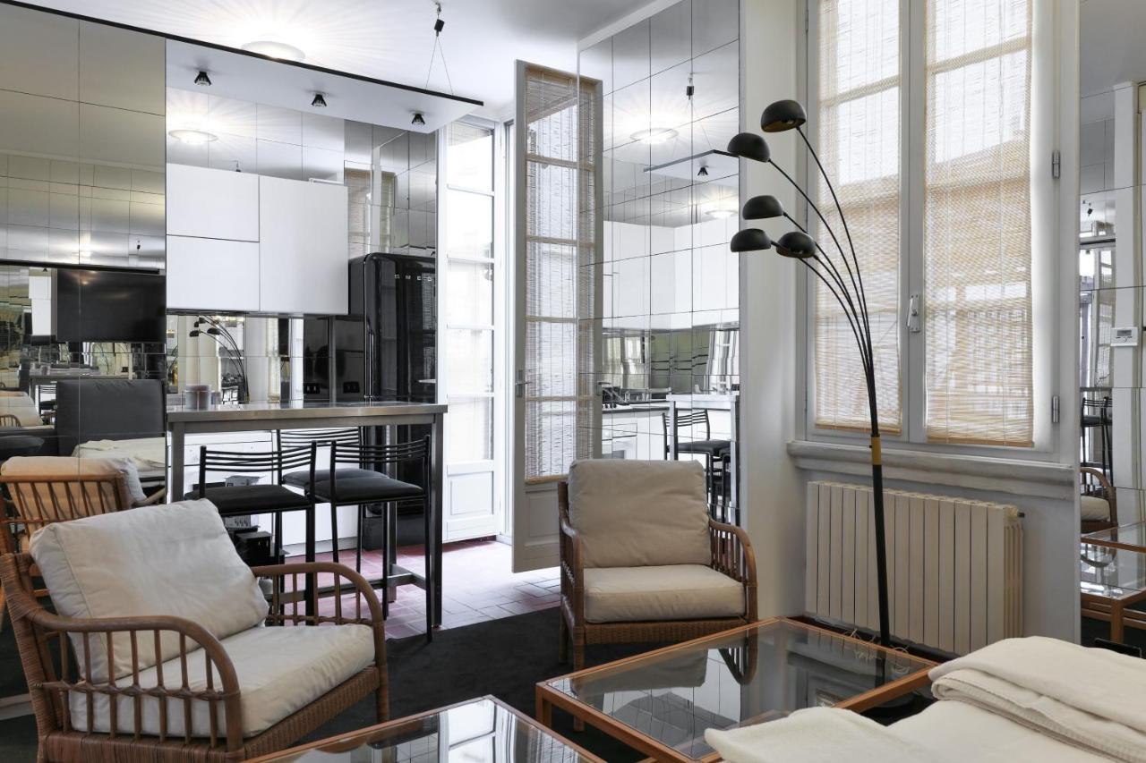 Apartment Elegant Terrace Milan