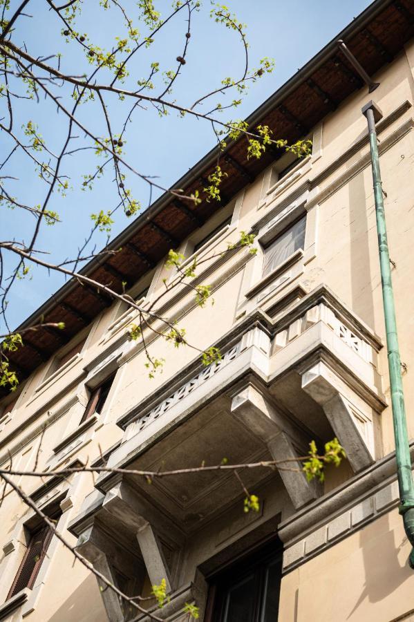 Apartment De Angeli Chic Milan
