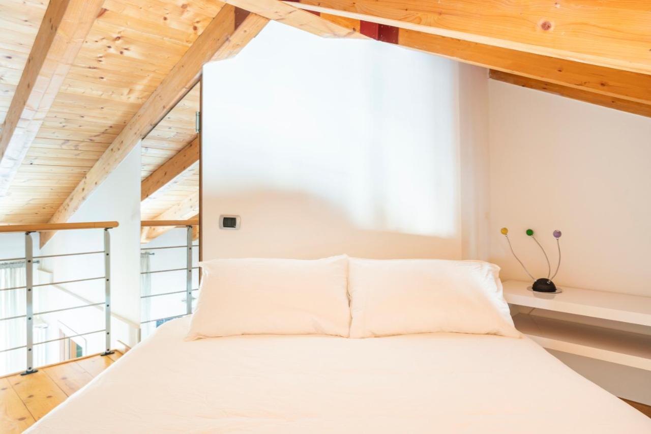 Apartment Il Loft Di Via Gluck - Exclusive In Milan