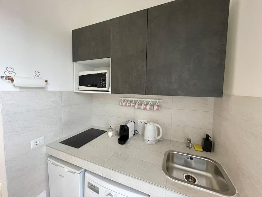 Tiny House - 15 Minutes To Duomo Apartment