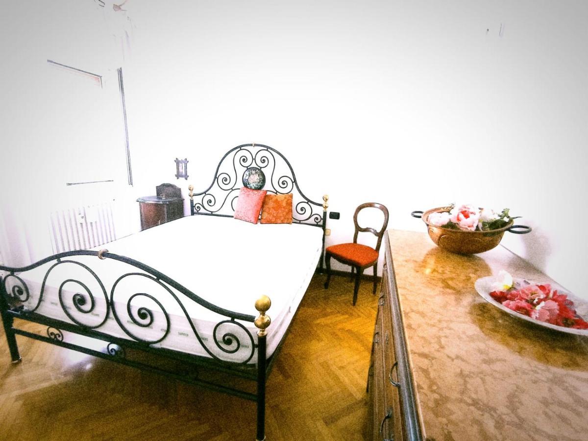 Apartamento Elegante Ultimo Piano Metropolitana Sotto Casa Milão