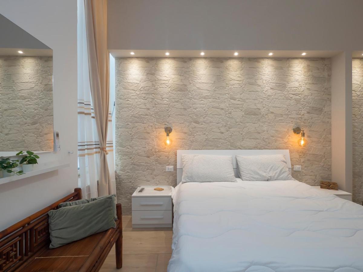 Apartment Luxury White Loft Orti 14 Milan