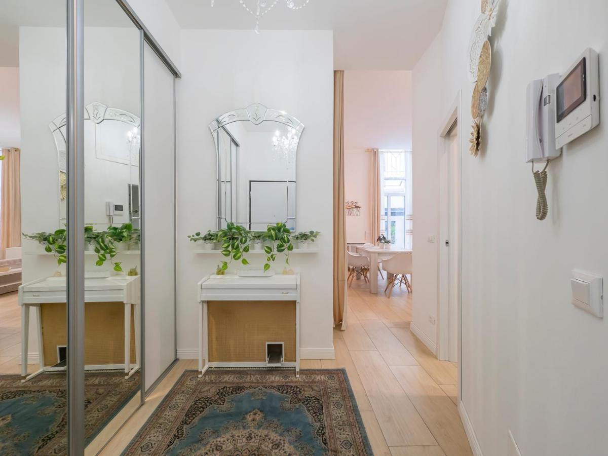 Luxury White Loft Orti 14 Apartment Milan
