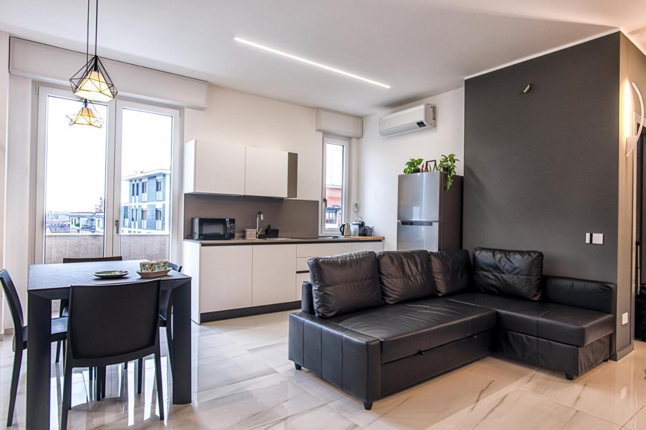 Apartment New & Bright Balcony Flat By Station *
