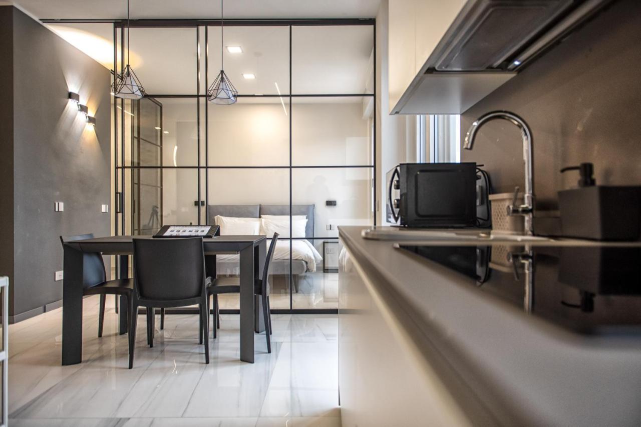 Apartment New & Bright Balcony Flat By Station *