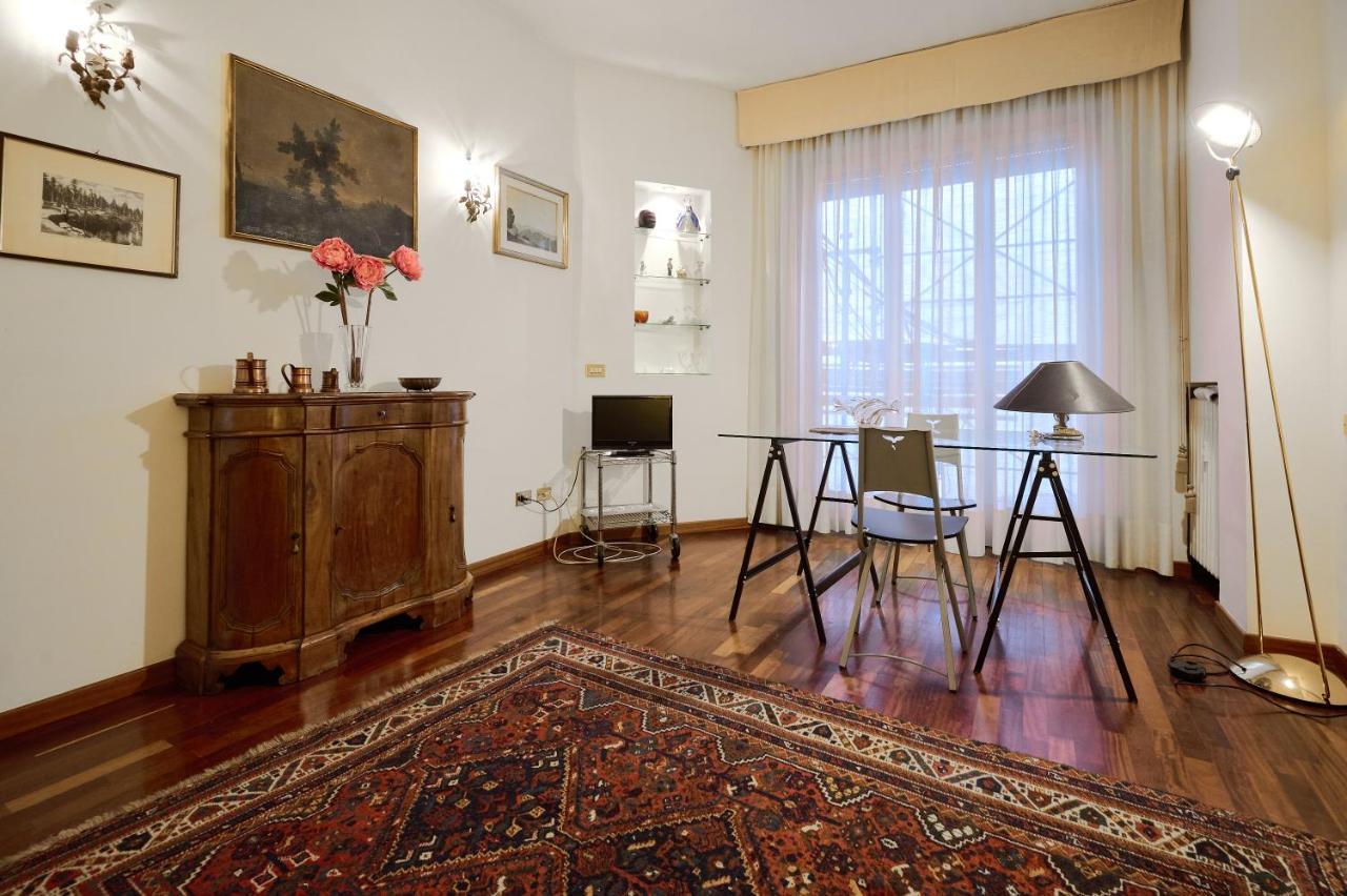 In The Center Of The Milanese Nightlife Apartment *