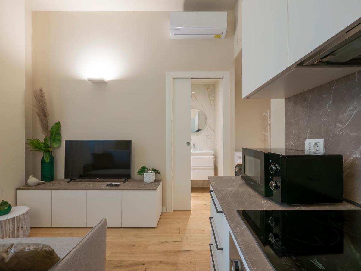 I Host - Ranzoni 1 Apartamento Milão
