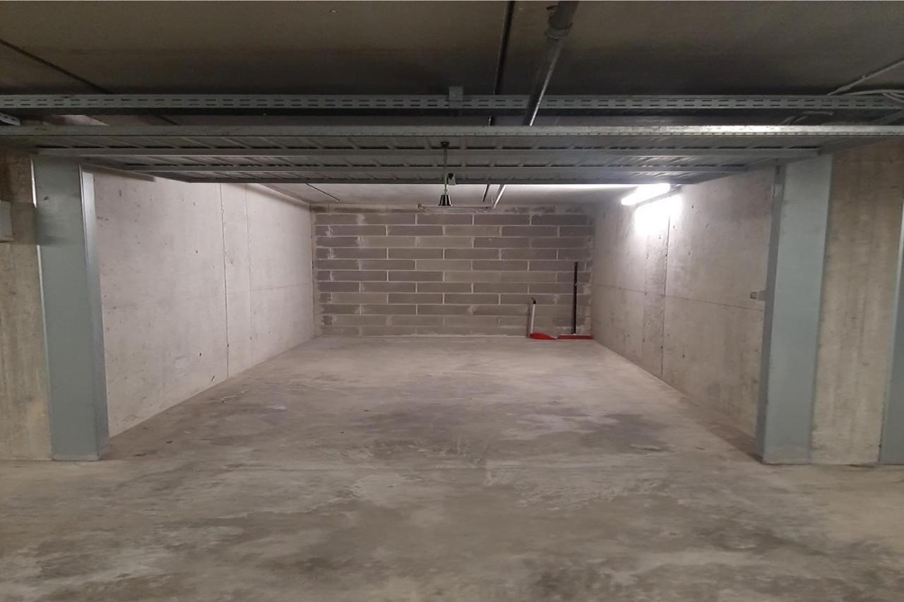 Il Rifugio Sui Navigli Con Garage Privato Gratuito Aria Condizionata & Wi-fi Apartamento Milão