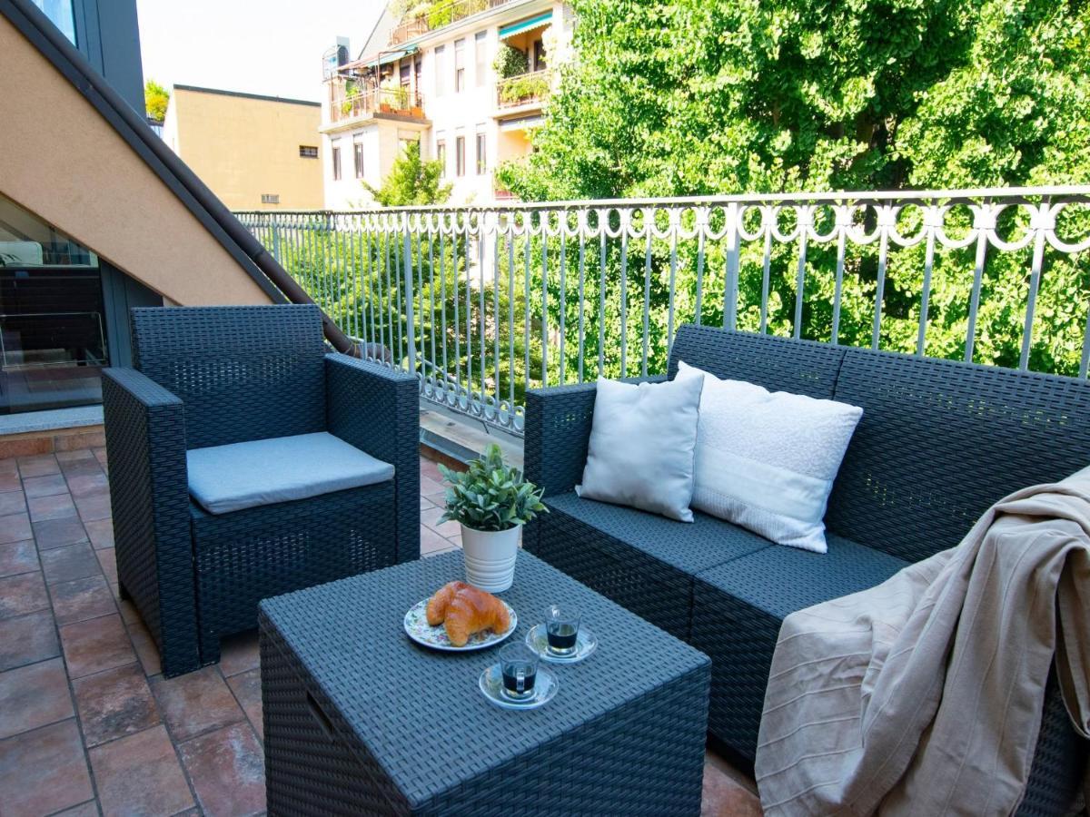 The Best Rent - Attic With Terrace In Downtown Apartment Milan