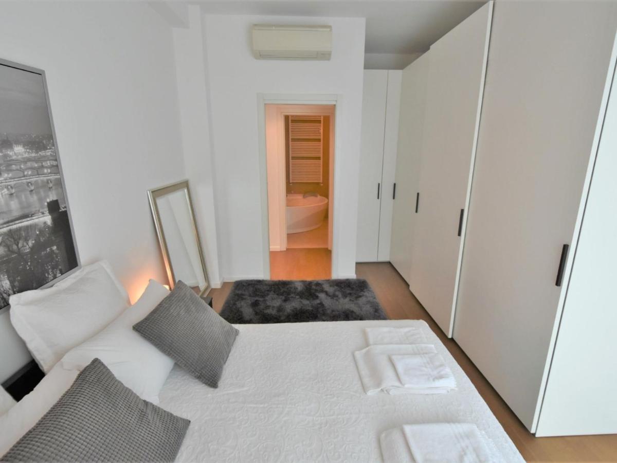 Corso Genova By Interhome Apartamento
