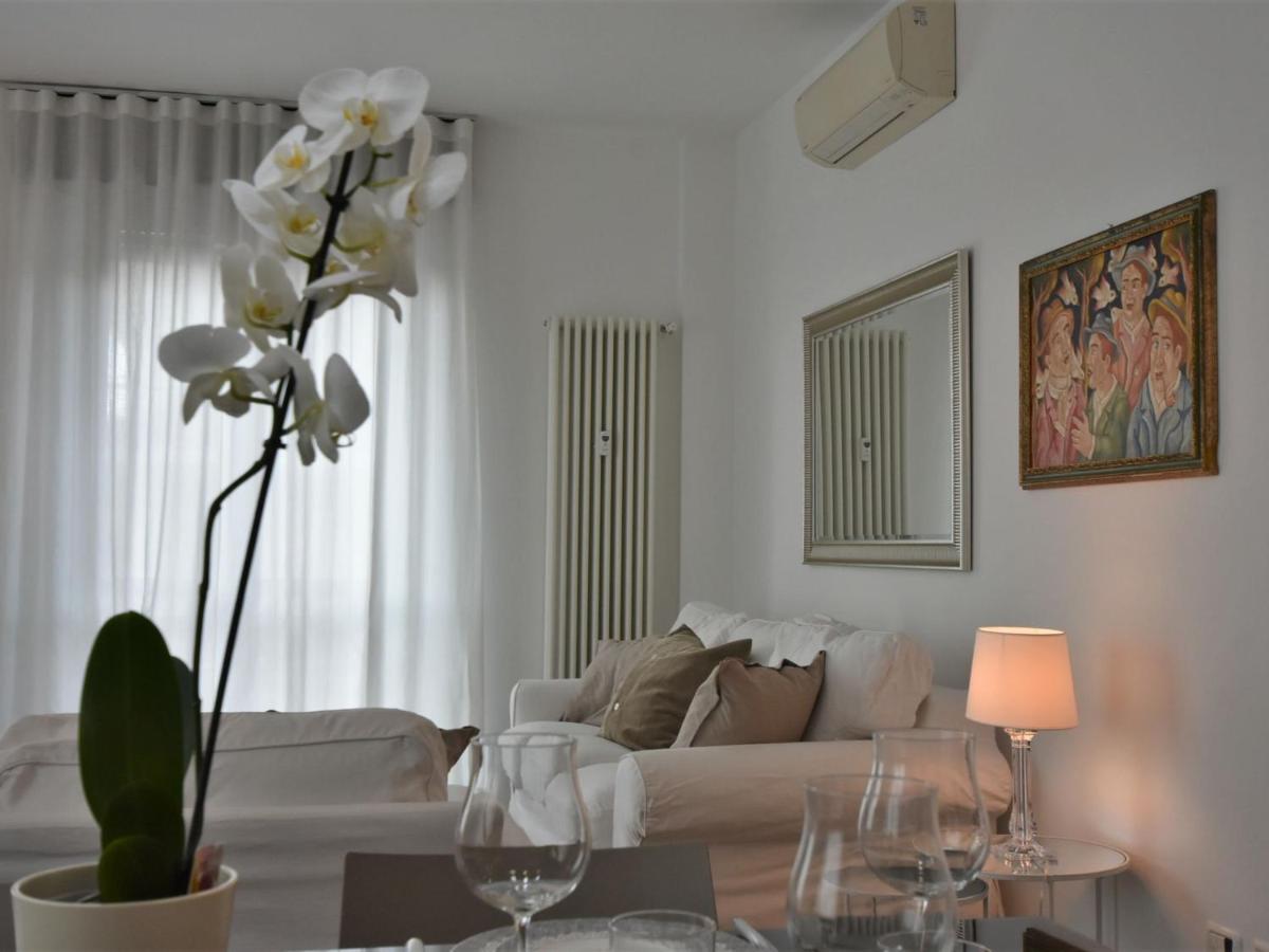 Corso Genova By Interhome Apartamento