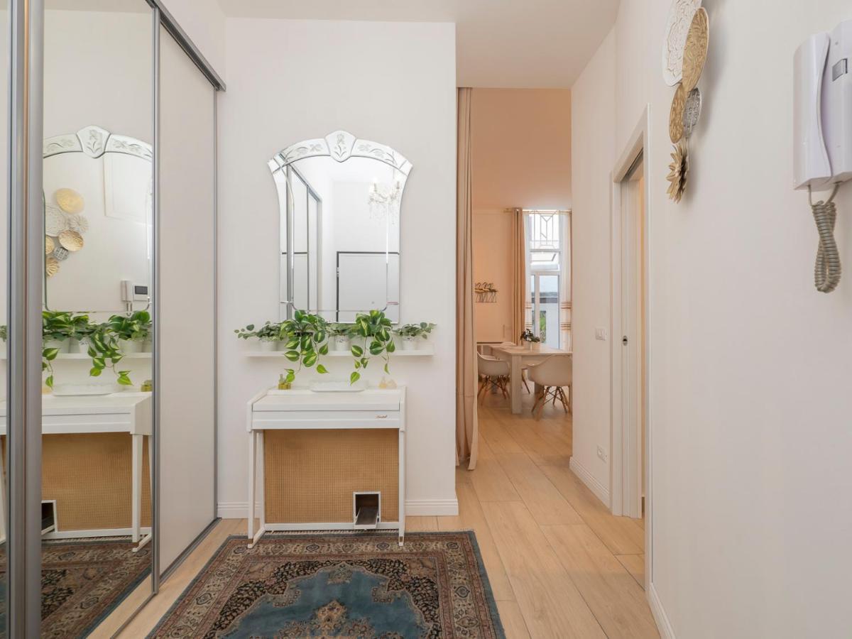 Apartamento White Loft Near Duomo Orti 14