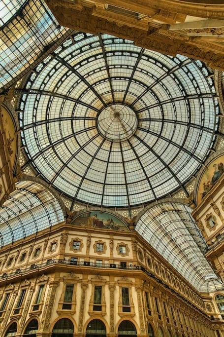 Lugano - Free Internet And Netflix * Milan