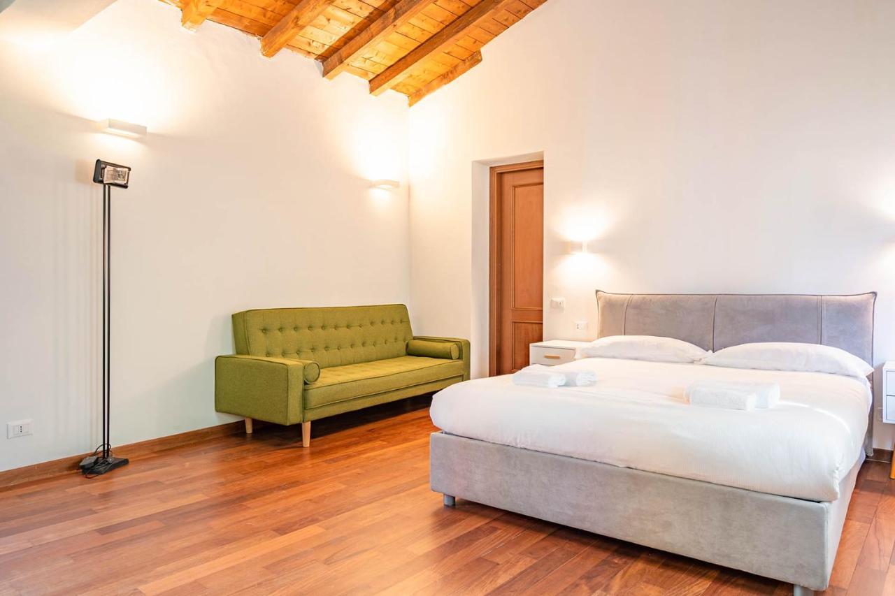 Apartment Le Guglie In Piazza Castello - Centro Storico *