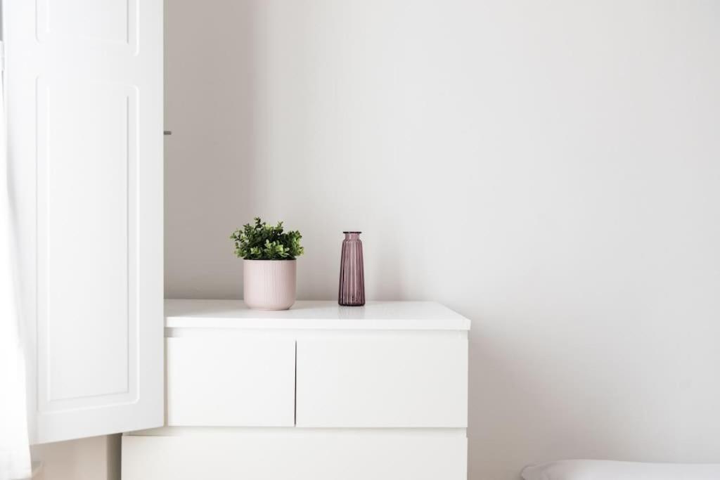 Apartment Youhosty - Correggio 55 B Milan