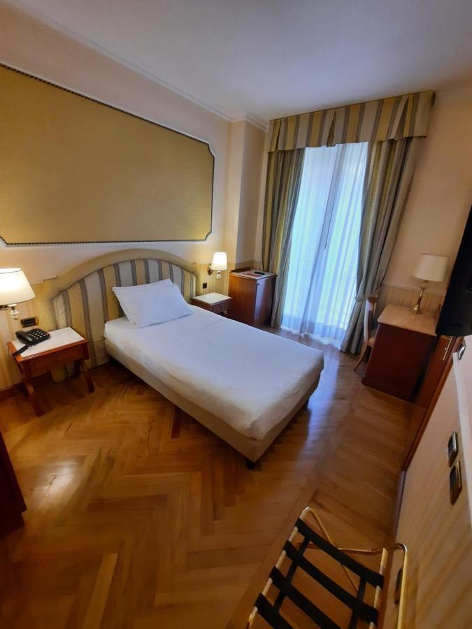 Andreola 4*