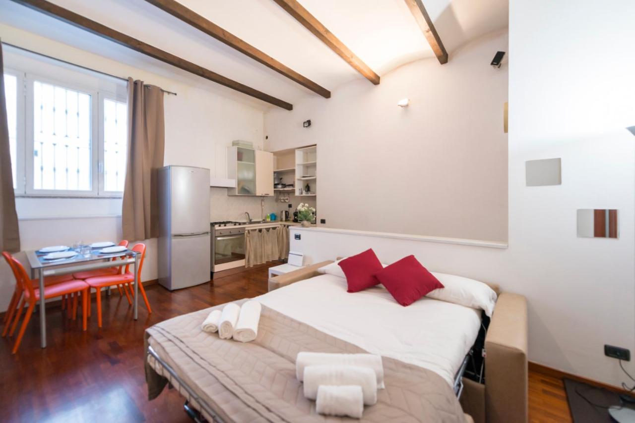 Loft - Porta Venezia - M3 Repubblica Apartment *