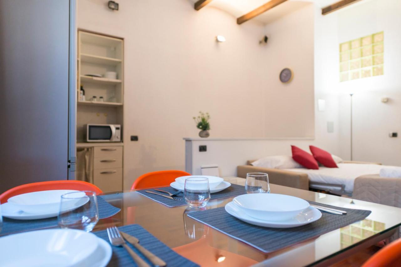 Loft - Porta Venezia - M3 Repubblica Apartment Milan