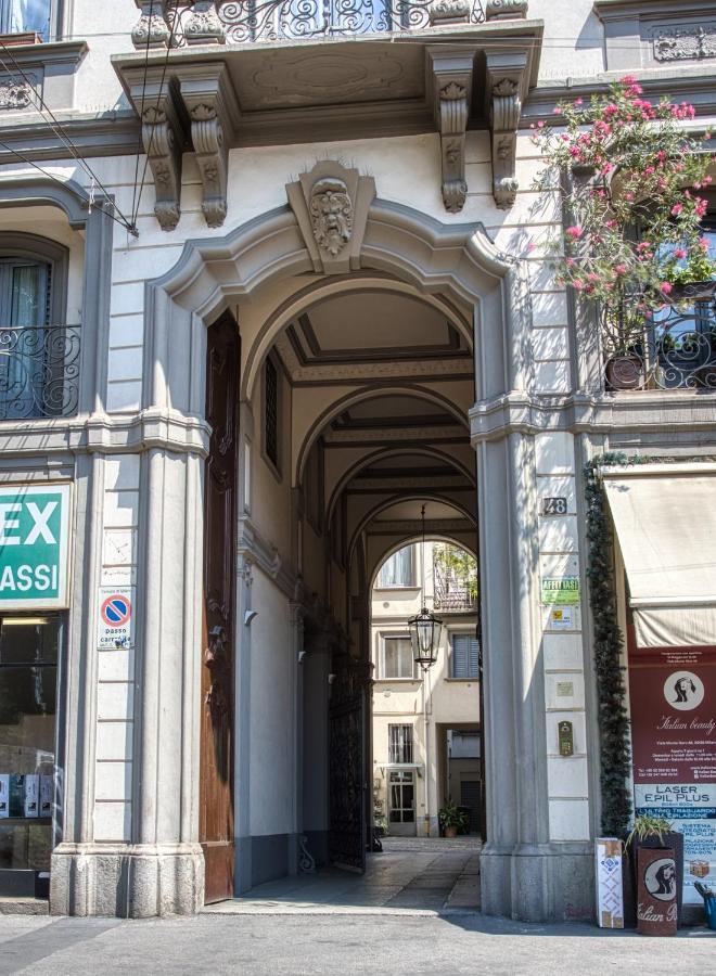 Apartment Joivy Cute Near Guastalla Gardens Milan