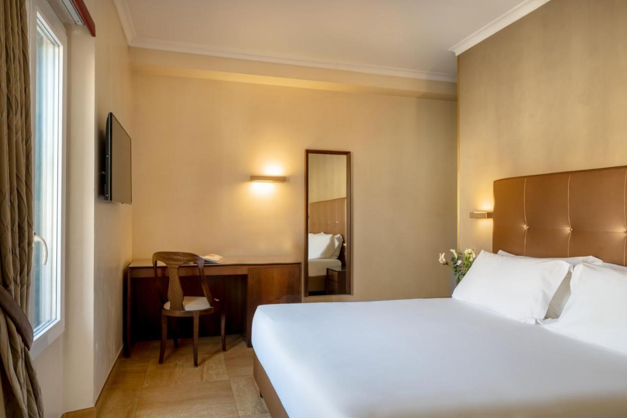 Hotel Galles 4*
