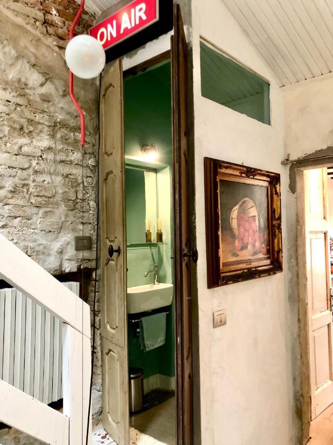 Apartamento Charming And Design Attic Loft In Coolest Area Navigli Ticinese *