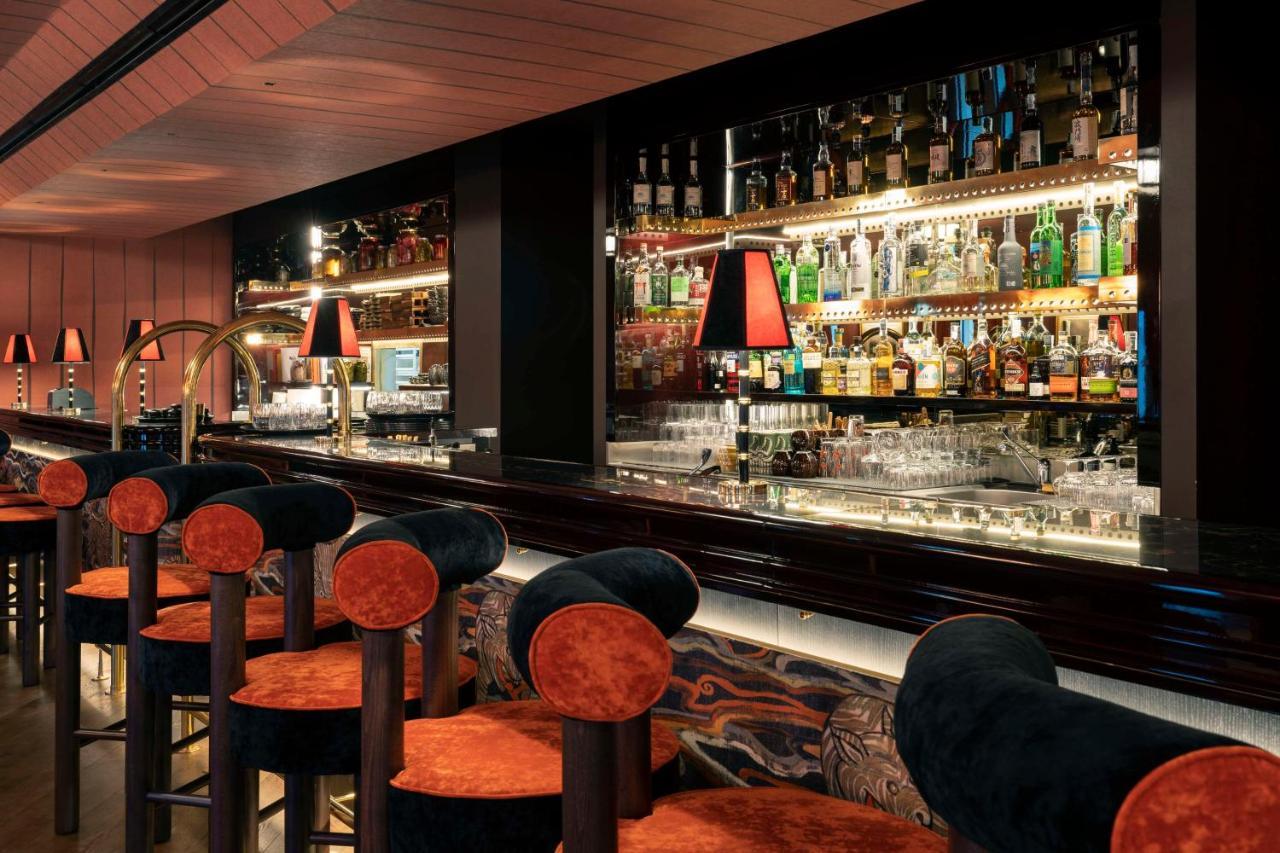 Radisson Collection Hotel, Santa Sofia 5*
