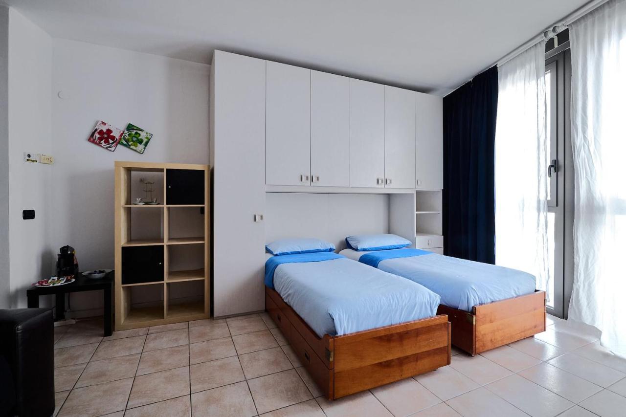 B2-hosted By Sweetstay * Milan