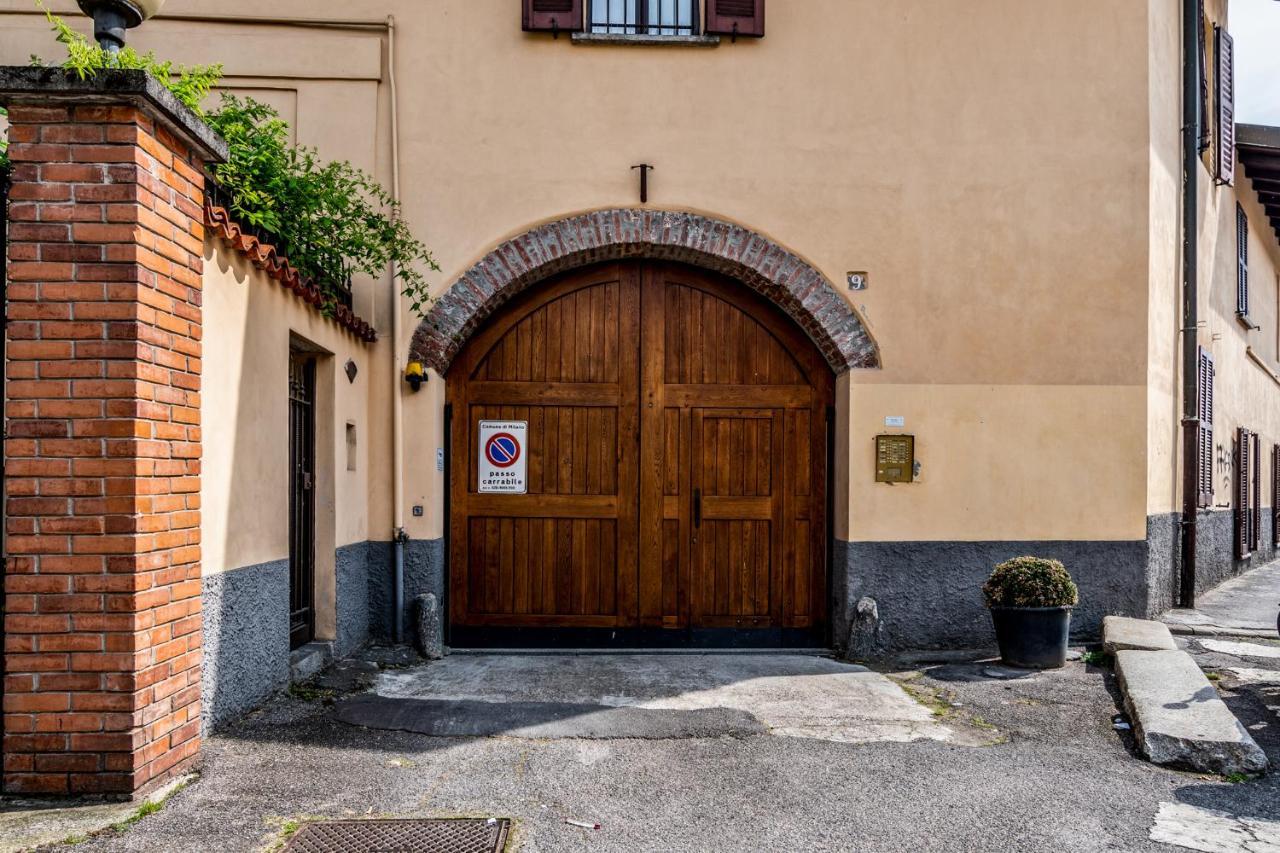 Apartment Morimondo Milan