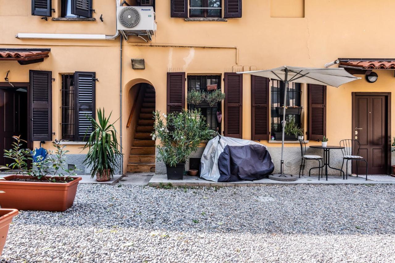 Apartment Morimondo Milan