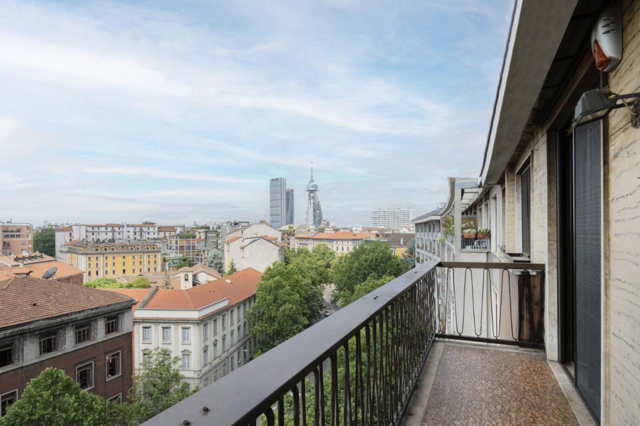 Easylife - Elegante Attico 2 Min Da Parco Sempione * Milan