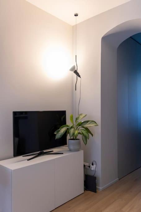 Casa Savona - Design District * Milan