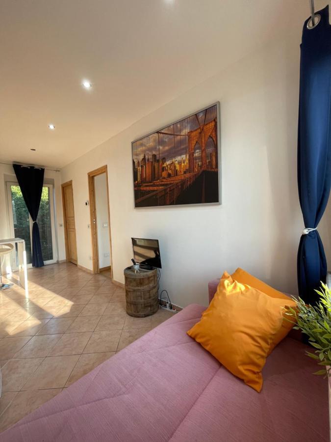 Appartamento Chiesa Rossa-loft And Apartments-navigli Milano