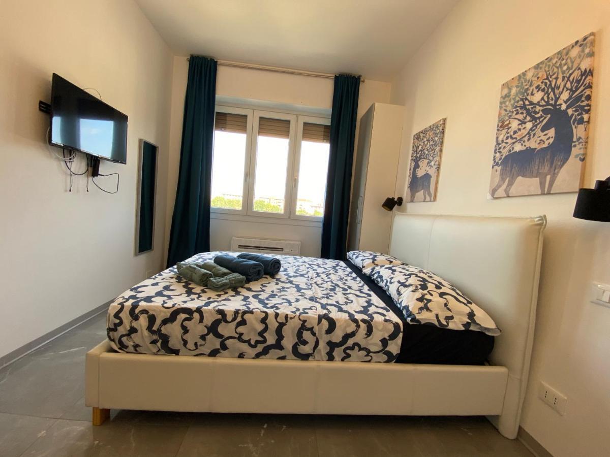 Studio 33 * Milan