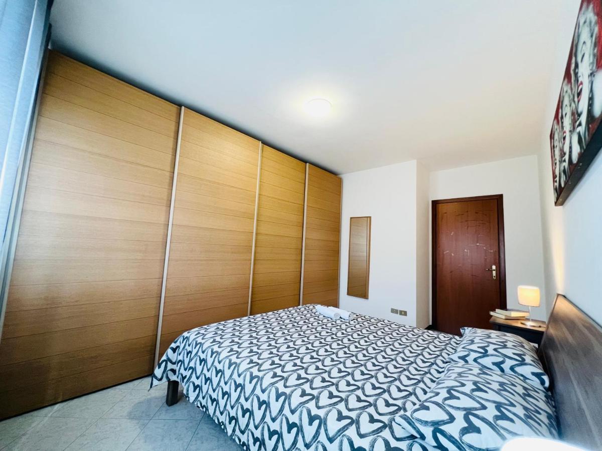 Apartment Big In Navigli Area With 2 Terrace